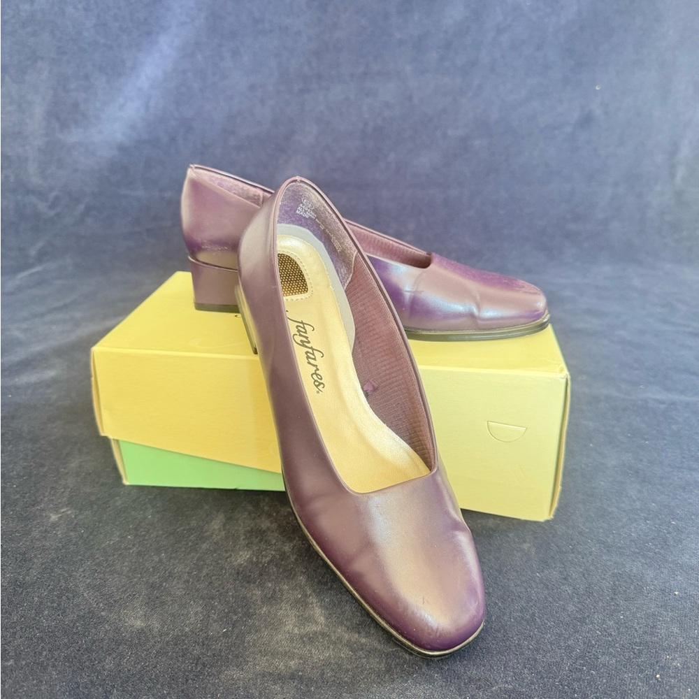 Fanfares Purple Pumps